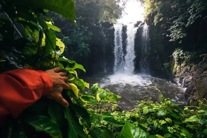 marangu waterfalls
